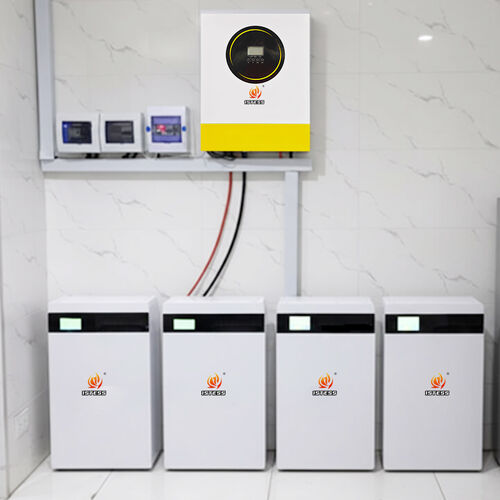 Latest company news about Un nouvel onduleur hybride solaire à haut rendement apporte une énergie fiable et propre aux foyers et aux entreprises